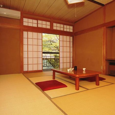 มิยามะ Hotel Nakano  ภายนอก รูปภาพ